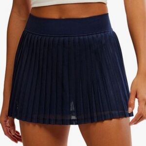 FREE PEOPLE Rally Ruffle Mini Skort Navy. Size Medium/Large. New With Tags.
